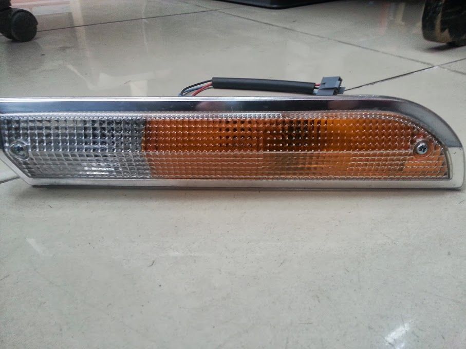 PEUGEOT 504 SOL SİNYAL